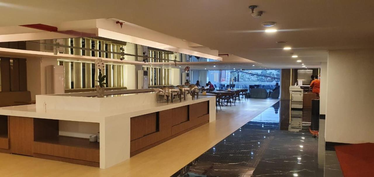 Grand G7 Hotel Pasar Baru Jakarta Exterior photo