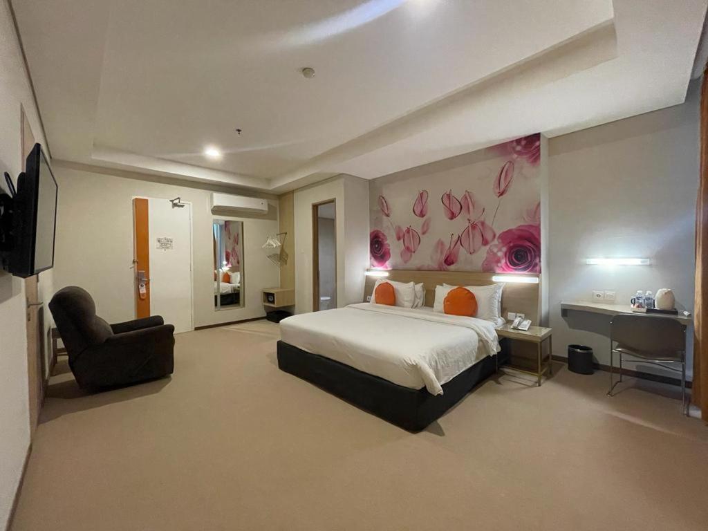 Grand G7 Hotel Pasar Baru Jakarta Exterior photo