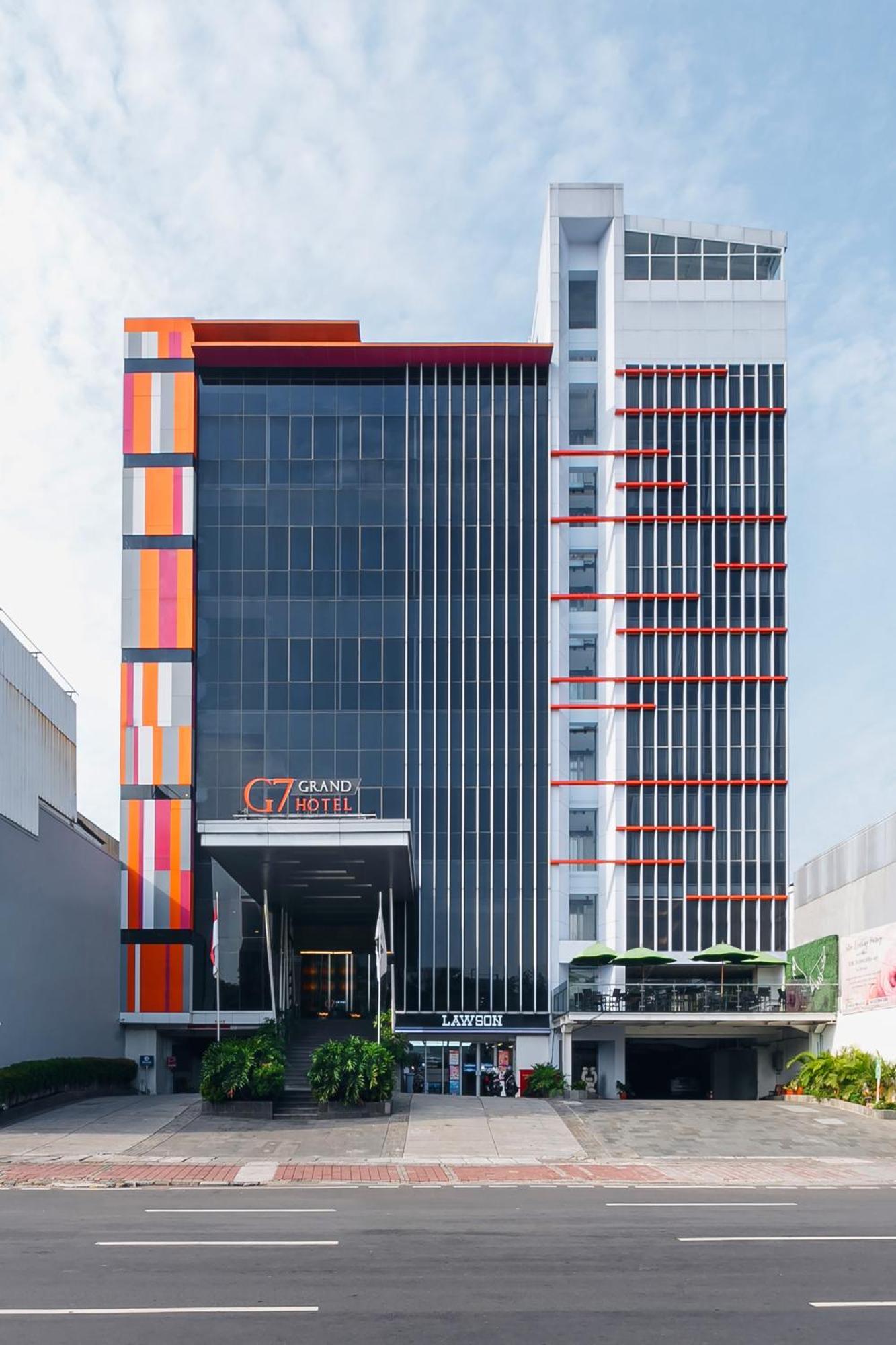 Grand G7 Hotel Pasar Baru Jakarta Exterior photo